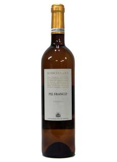 Caso dos vinhos brancos Nieva Pie Franco